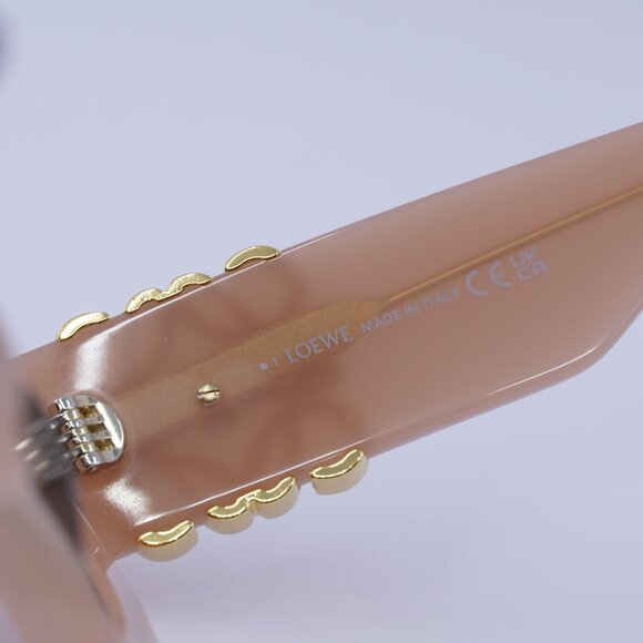 Loewe LW40154U 72E Sunglasses Shiny Pink Cat Eye Frame, Smoke Lenses - Picture 8 of 11